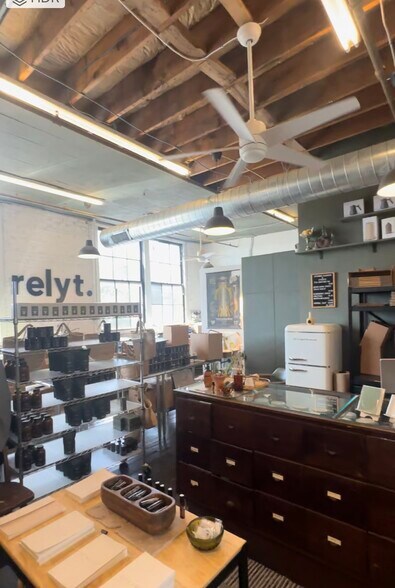 More Photos Of 1333 Buena Vista St, San Antonio Warehouse For Lease