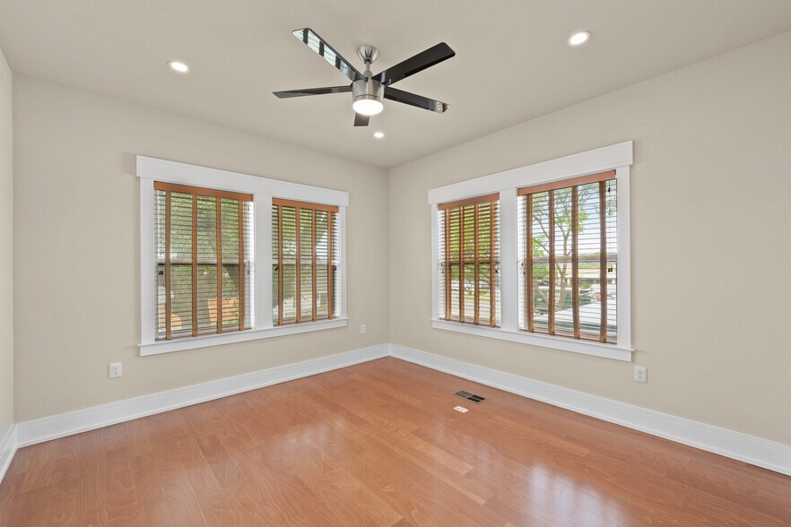 More Photos Of 1206 Hart St, Georgetown Specialty For Sale