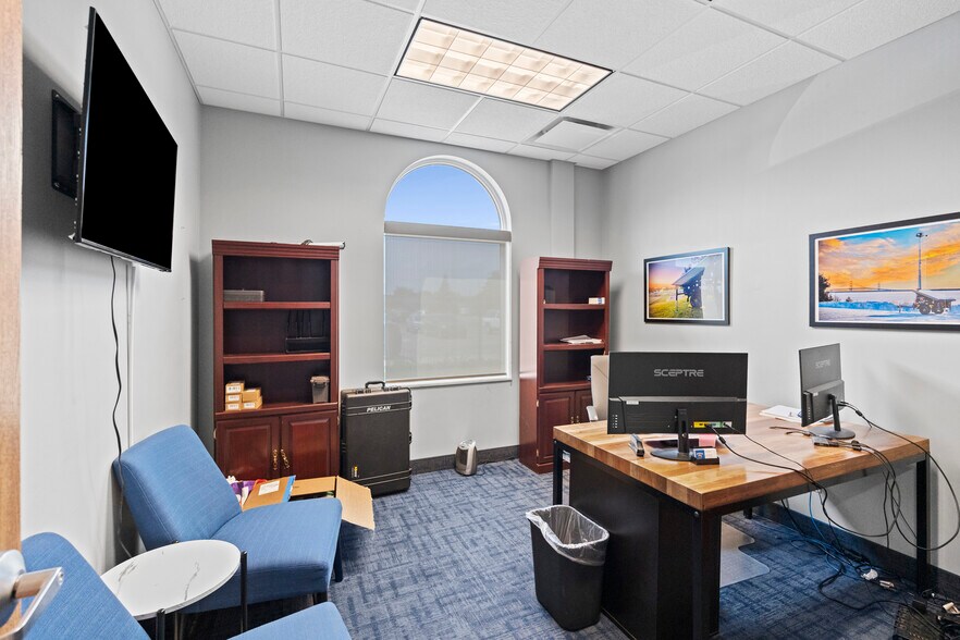 More Photos Of 2305 S Center Rd, Burton Office For Sale
