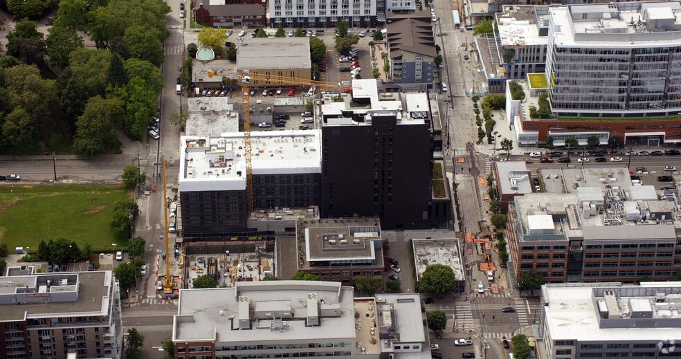 More Photos Of 910 John St, Seattle Apartments For Lease