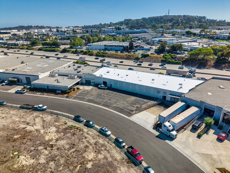 More Photos Of 3090 E Airport Way, Long Beach Warehouse For Lease