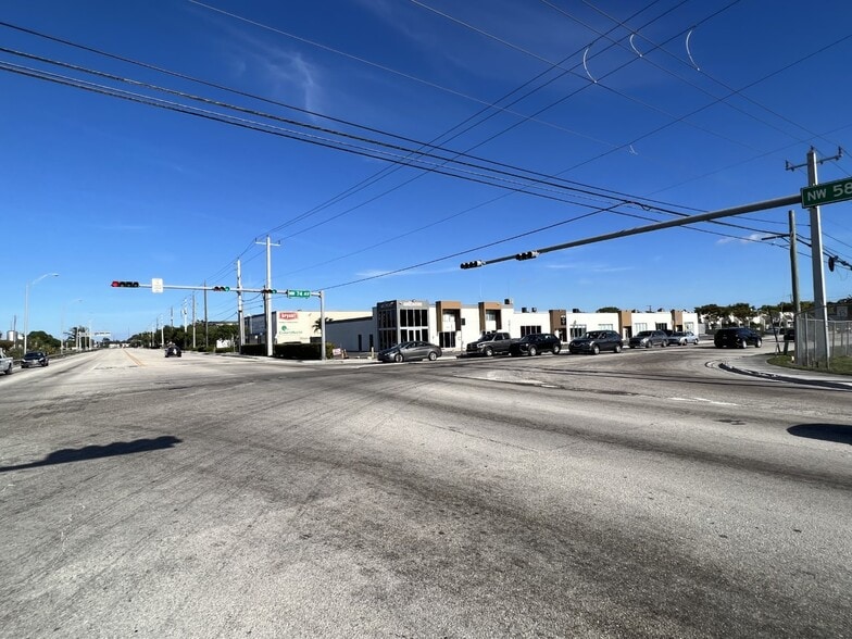 More Photos Of 5701-5731 NW 74th Ave, Miami Warehouse For Lease