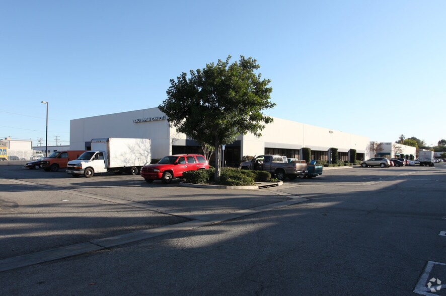 Primary Photo Of 11618 Washington Blvd, Whittier Warehouse For Lease