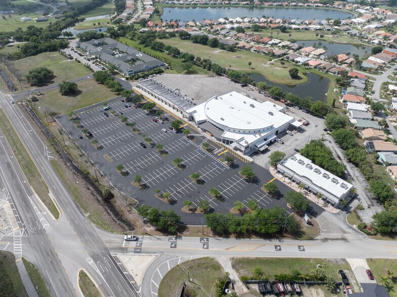 More Photos Of 10175 Tamiami Trl, Punta Gorda General Retail For Lease