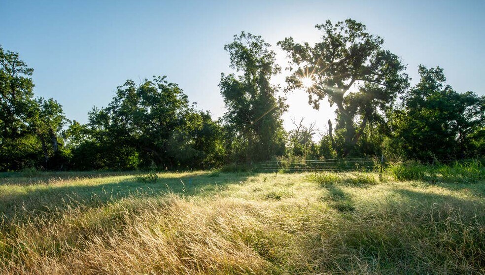 More Photos Of half-Diamond 'D' Ranch, Killeen Land For Sale