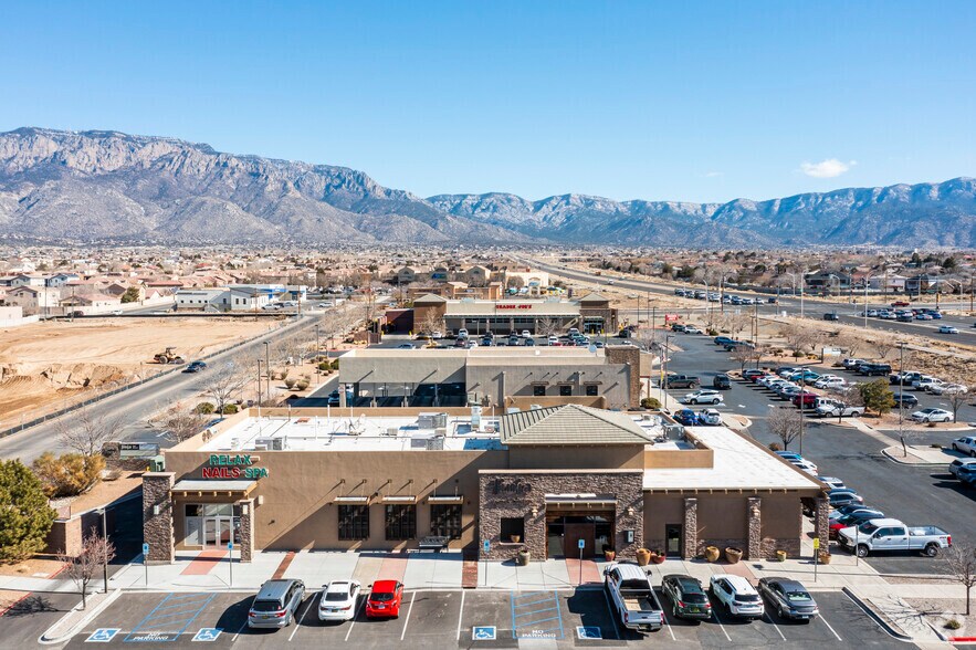 More Photos Of 8850 Holly St NE, Albuquerque Unknown For Lease