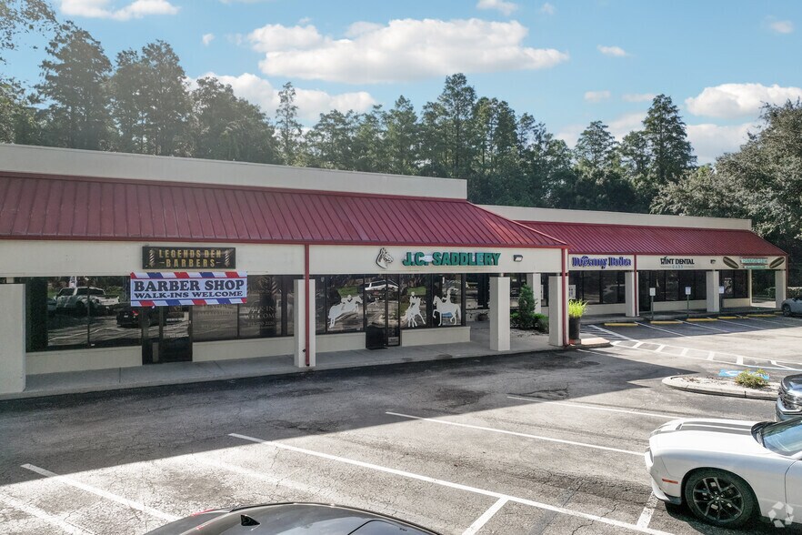 More Photos Of 8525-8549 Gunn Hwy, Odessa Unknown For Lease