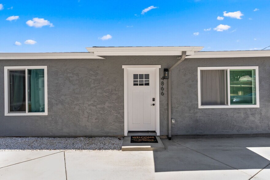 More Photos Of 4864 Fond du Lac Ct, San Diego Apartments For Sale