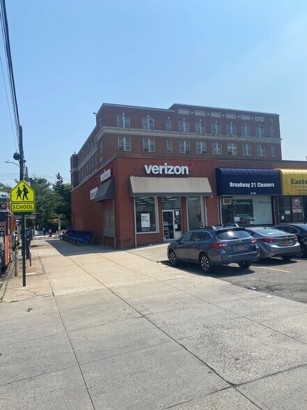 More Photos Of 2101-2137 Broadway, Astoria Storefront For Lease
