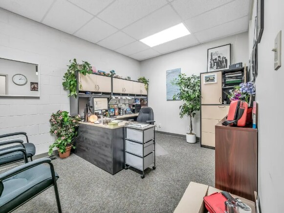 More Photos Of 1254 3 Av S, Lethbridge Flex For Sale