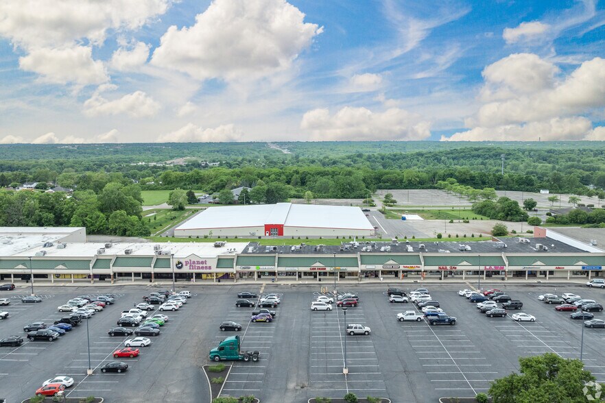 More Photos Of 7791-7825 Waynetowne Blvd, Dayton Unknown For Lease