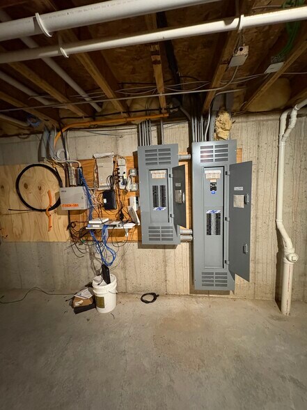 More Photos Of 2524 Hils Ct, Menomonie Medical For Sale