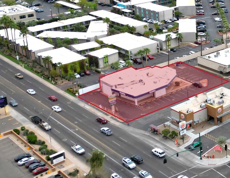 More Photos Of 1617 E Thomas Rd, Phoenix Freestanding For Lease