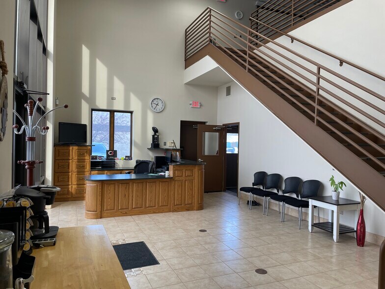 More Photos Of 10661 NE Nassau St, Blaine Warehouse For Lease
