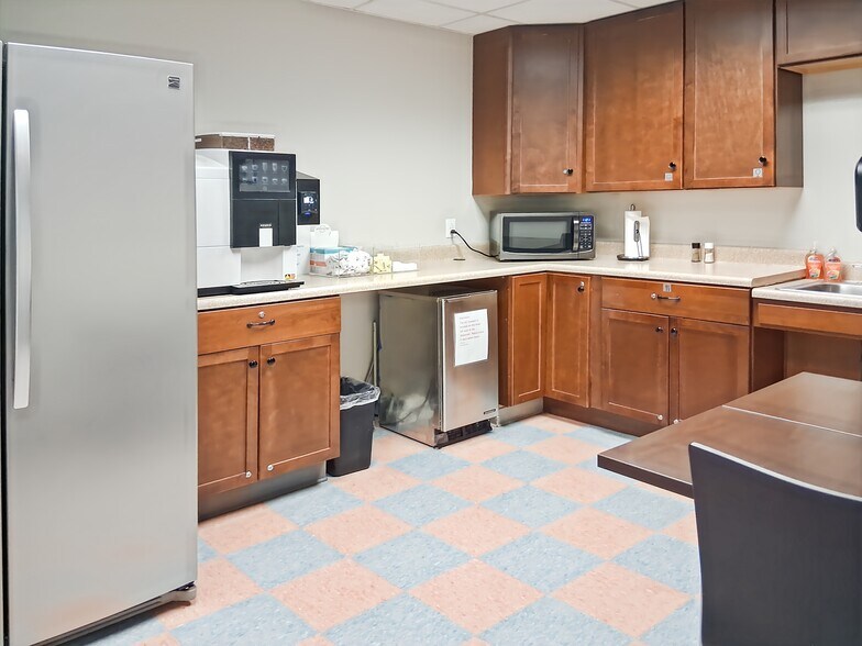 More Photos Of 4-18 Biltmore Ave, Asheville Coworking Space