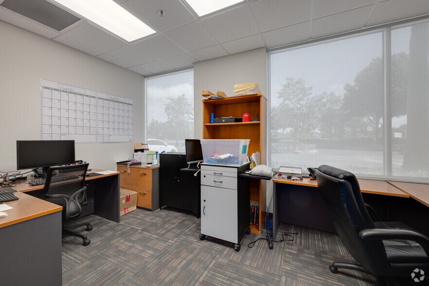 More Photos Of 7560 Red Bug Lake Rd, Oviedo Medical For Lease