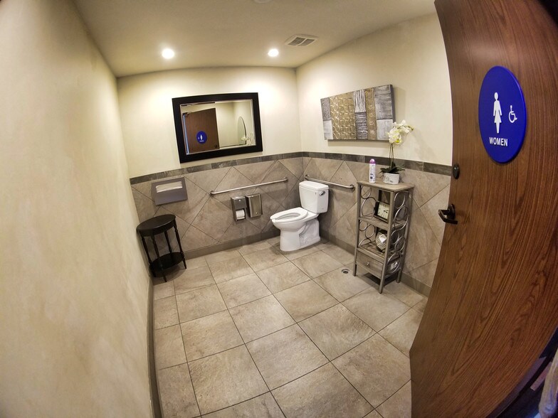 More Photos Of 20220-20234 State Rd, Cerritos Office For Lease