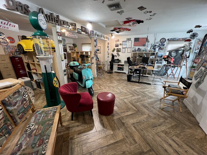 More Photos Of 2850 Roosevelt Blvd, Clearwater Freestanding For Sale