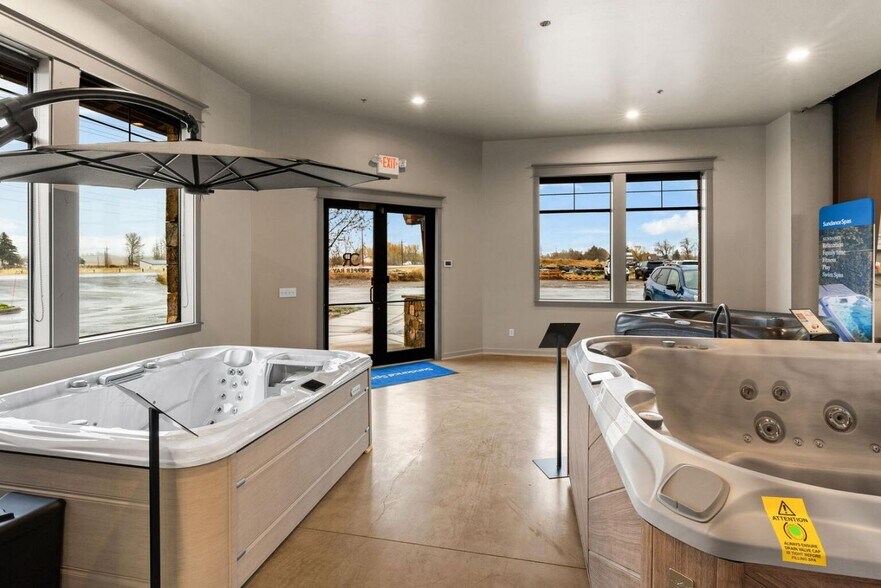 More Photos Of 81211 Gallatin Rd, Bozeman General Retail For Sale