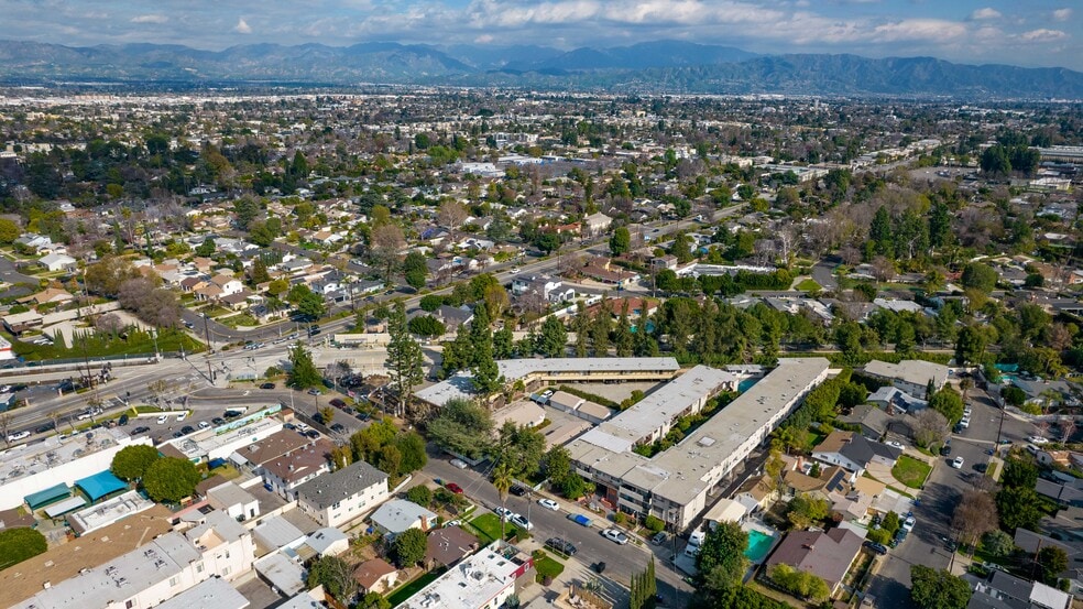 More Photos Of 5934 Buffalo Ave, Van Nuys Apartments For Sale