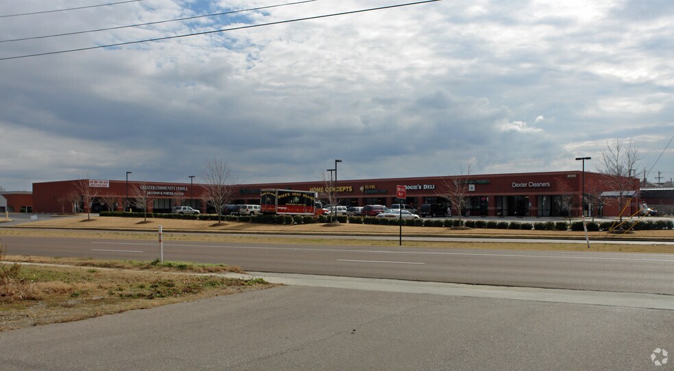 More Photos Of 8195 Dexter Rd, Cordova Storefront For Lease