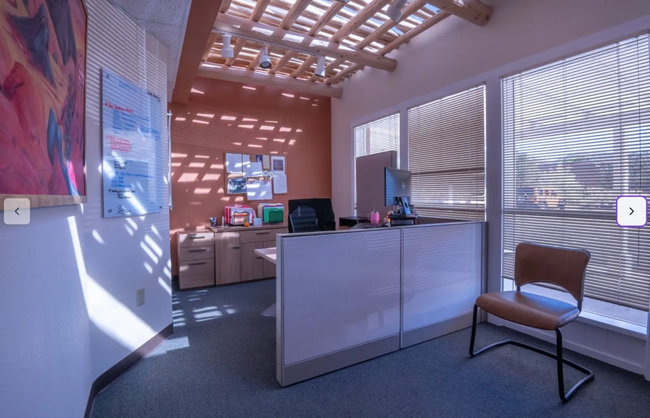 More Photos Of 435 Saint Michaels Drive, Santa Fe Medical For Lease