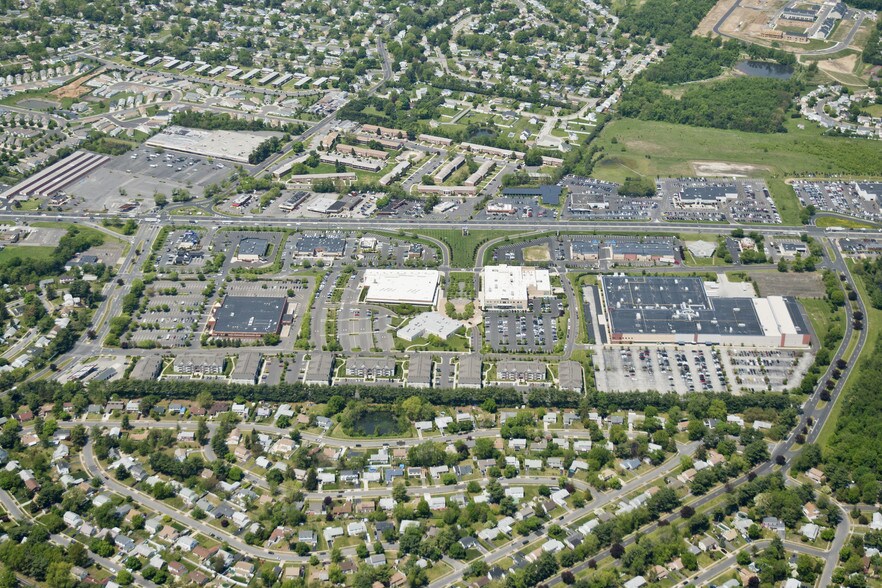 More Photos Of 200 Campbell Dr, Willingboro Office For Lease