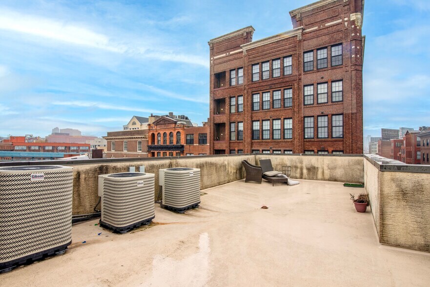 More Photos Of 263 N 3rd St, Philadelphia Apartments For Sale