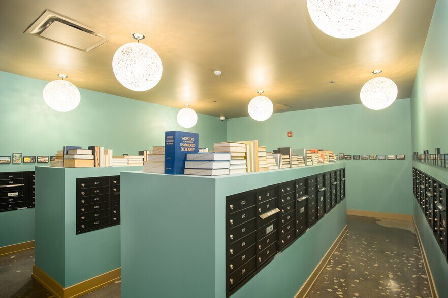 More Photos Of 5050 N Broadway St, Chicago Apartments For Lease