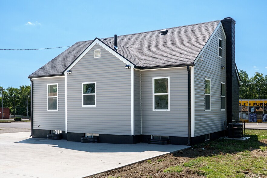 More Photos Of 3801 Salem Ave, Dayton Office For Sale