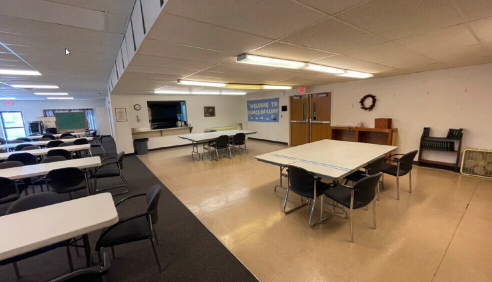 More Photos Of 1357 W 14 Mile Rd, Madison Heights Religious Facility For Sale