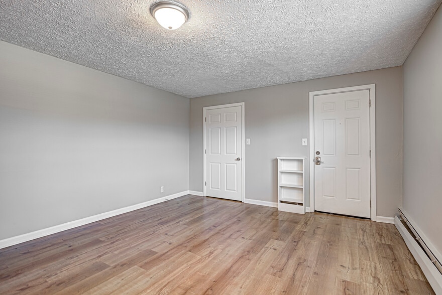 More Photos Of 10705 E Us-136, Indianapolis Apartments For Sale