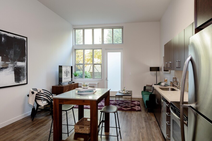 More Photos Of 1650 NW 23rd Ave, Portland Apartments For Lease