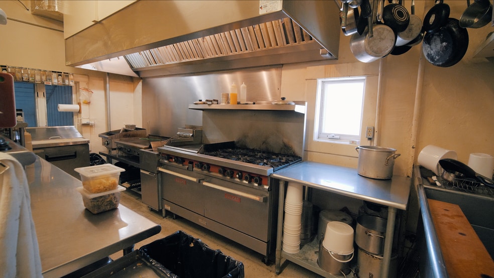 More Photos Of 102 Elkader St, Strawberry Point Hotel For Sale