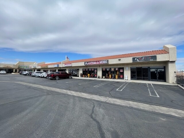 More Photos Of 15800 Main St, Hesperia General Retail For Lease
