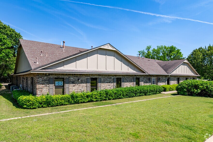 Primary Photo Of 4835 S Fulton Ave, Tulsa Medical For Lease