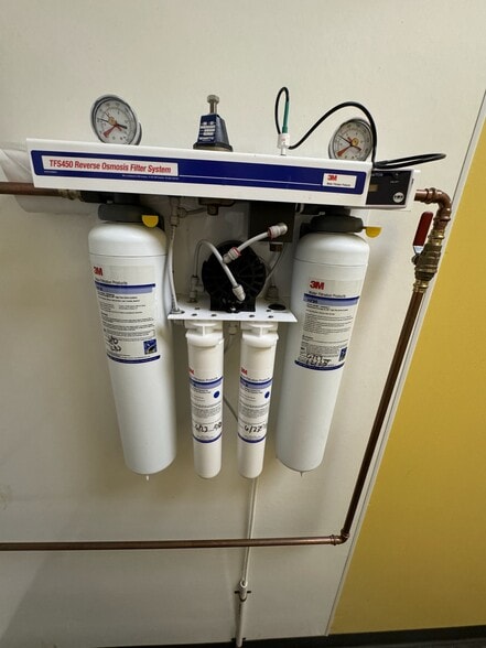 More Photos Of 24408-24420 Van Dyke Ave, Center Line Storefront For Lease