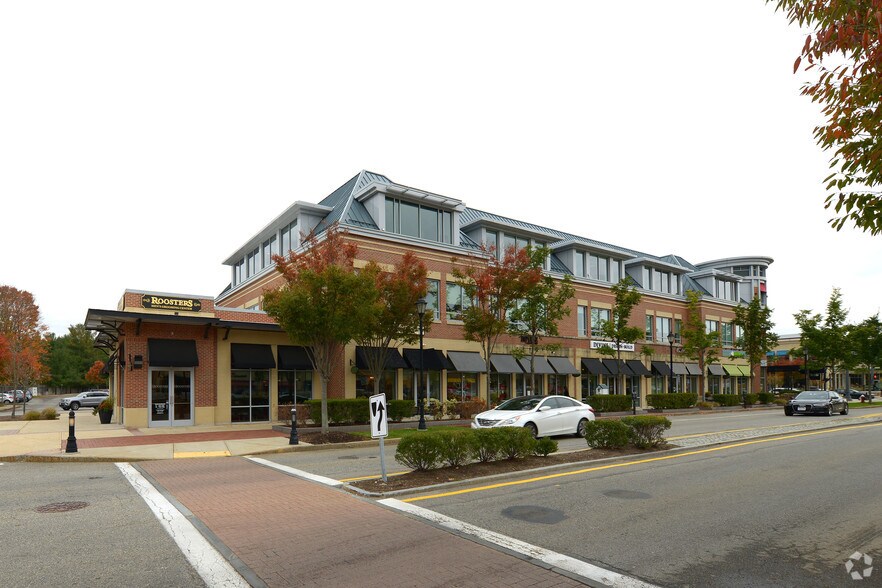 More Photos Of 180 Linden St, Wellesley Office For Lease