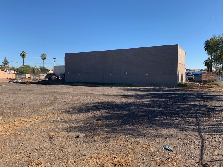 More Photos Of 6136 W Glendale Ave, Glendale Auto Repair For Sale