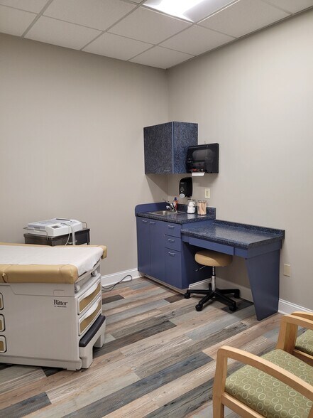 More Photos Of 8840 Calumet Ave, Munster Coworking Space