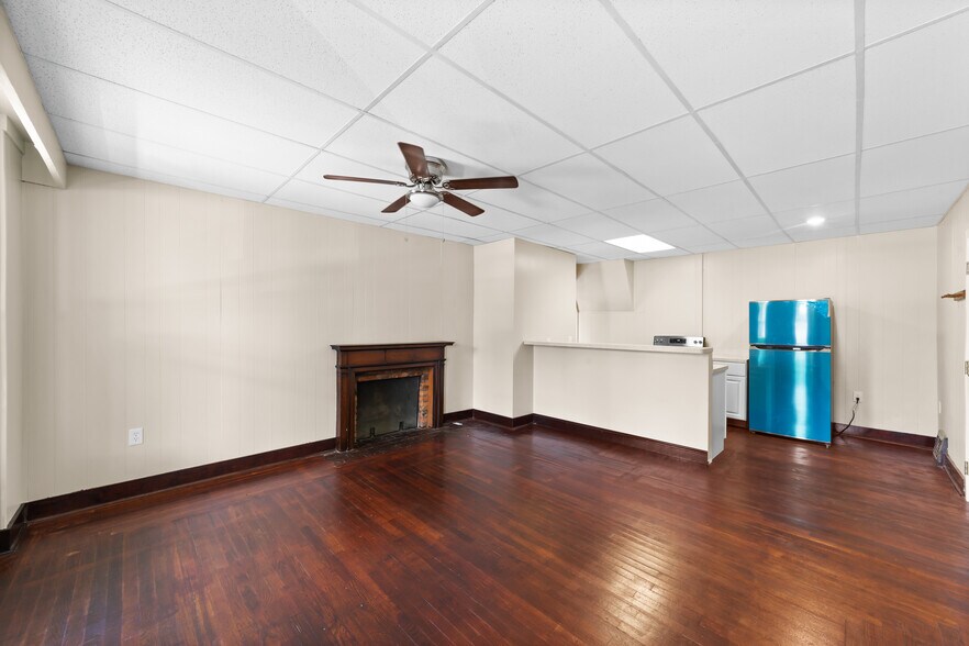 More Photos Of 579 Broadway Ave, Bedford Apartments For Sale