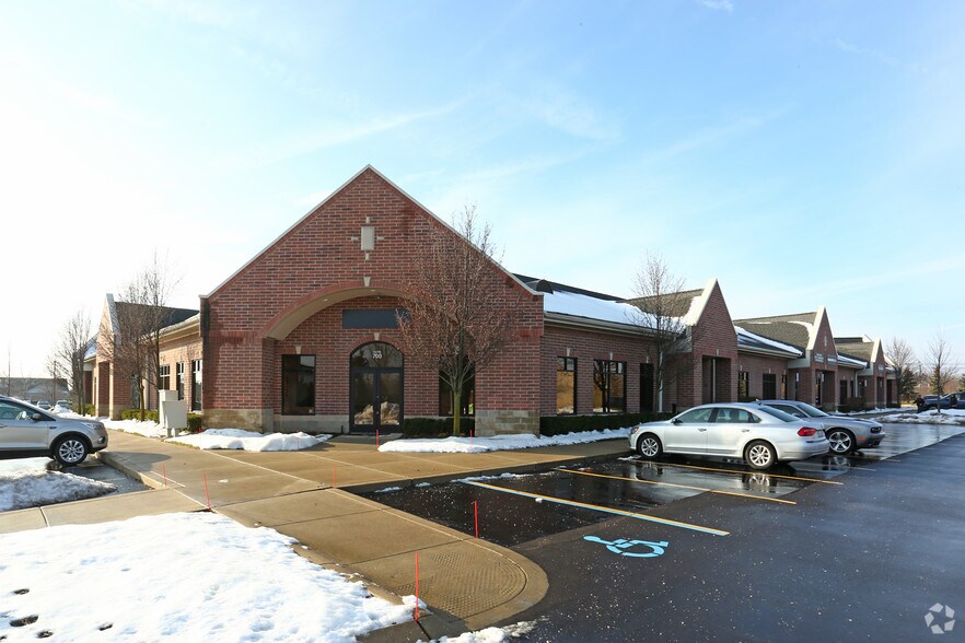 More Photos Of 5958 N Canton Center Rd, Canton Township Medical For Lease