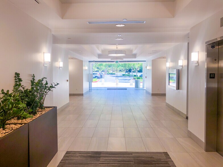 More Photos Of 21680 Gateway Center Dr, Diamond Bar Office For Lease