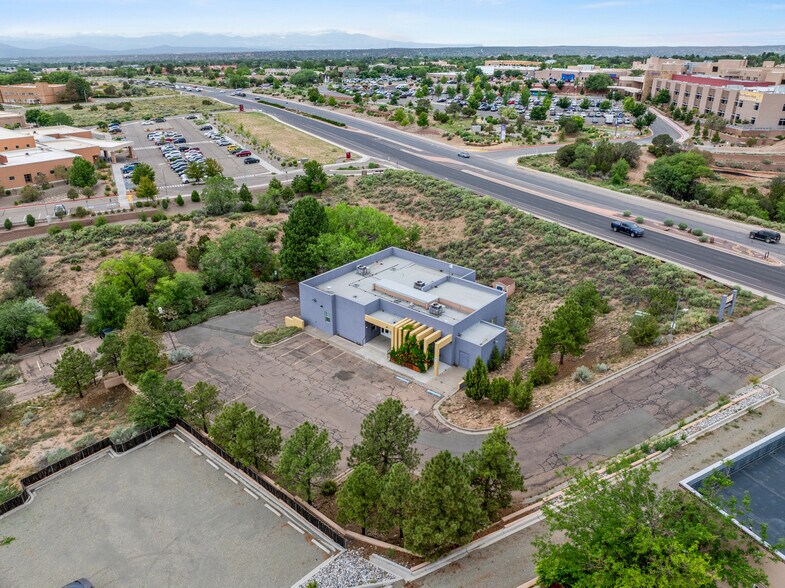 More Photos Of 450 St Michael's Dr, Santa Fe Office For Sale