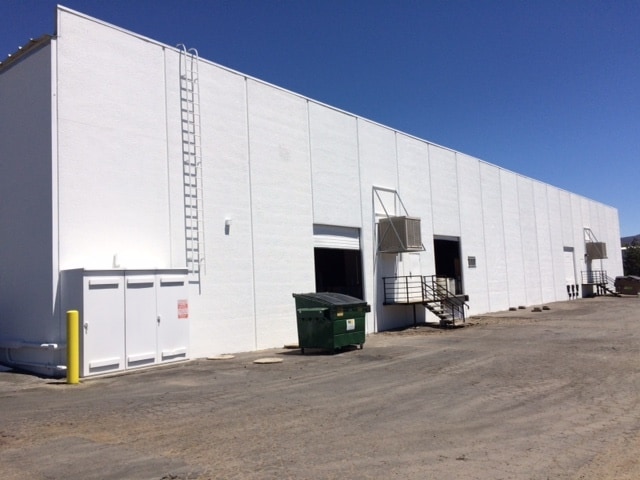 More Photos Of 131-137 Coney Island Dr, Sparks Warehouse For Lease