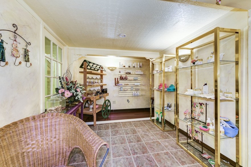 More Photos Of 75 Hartford Rd, Delran Storefront Retail Office For Sale