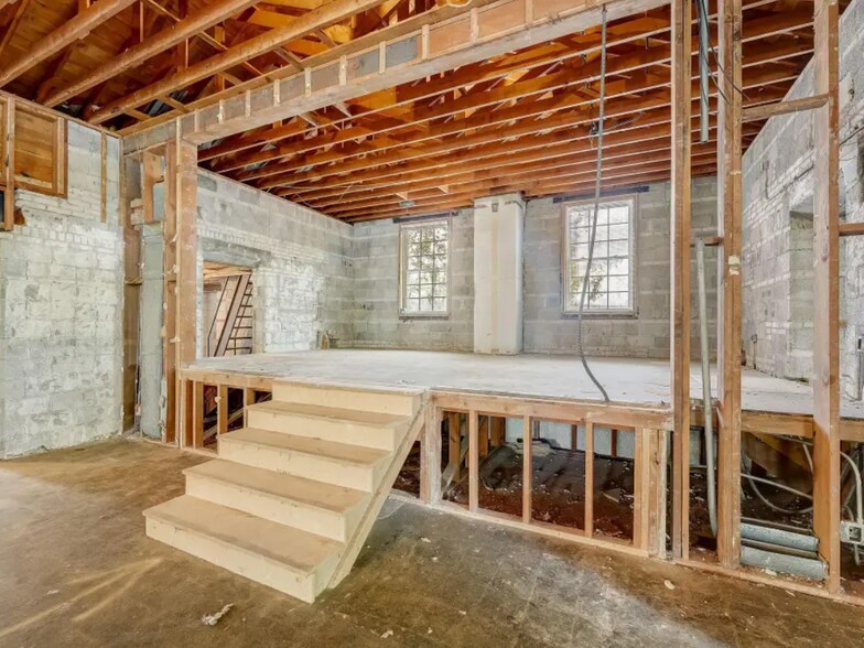 More Photos Of 1671 Summit Ave, Saint Paul Religious Facility For Sale