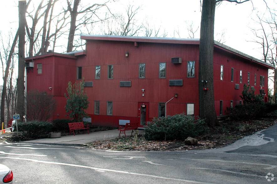 More Photos Of 3005 Brodhead Rd, Bethlehem Office For Sale