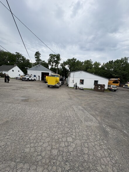 More Photos Of 349 Rt-57, Washington Auto Dealership For Sale