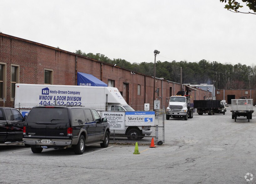 More Photos Of 1280 Chattahoochee Ave NW, Atlanta Warehouse For Lease